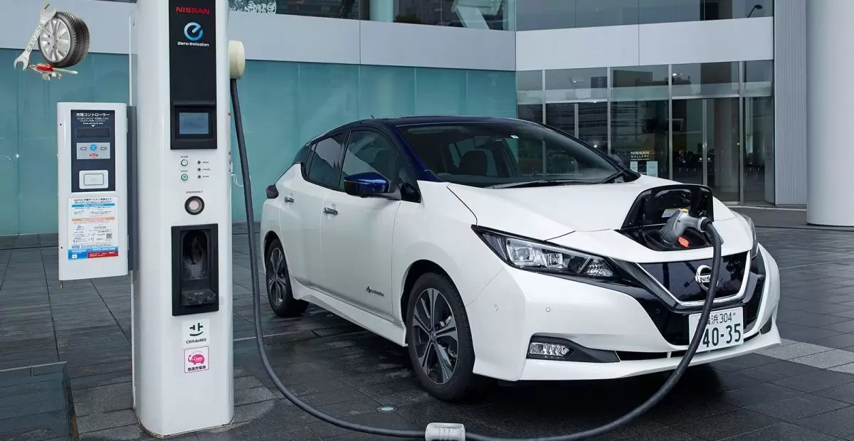           Do Electric Cars Use Oil?