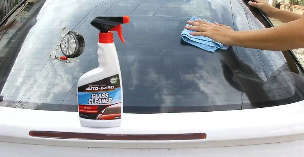 Glass Cleaners for a Streak-Free Windshield