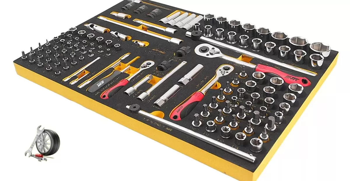 Tools for Assessing Oil Pressure Problems